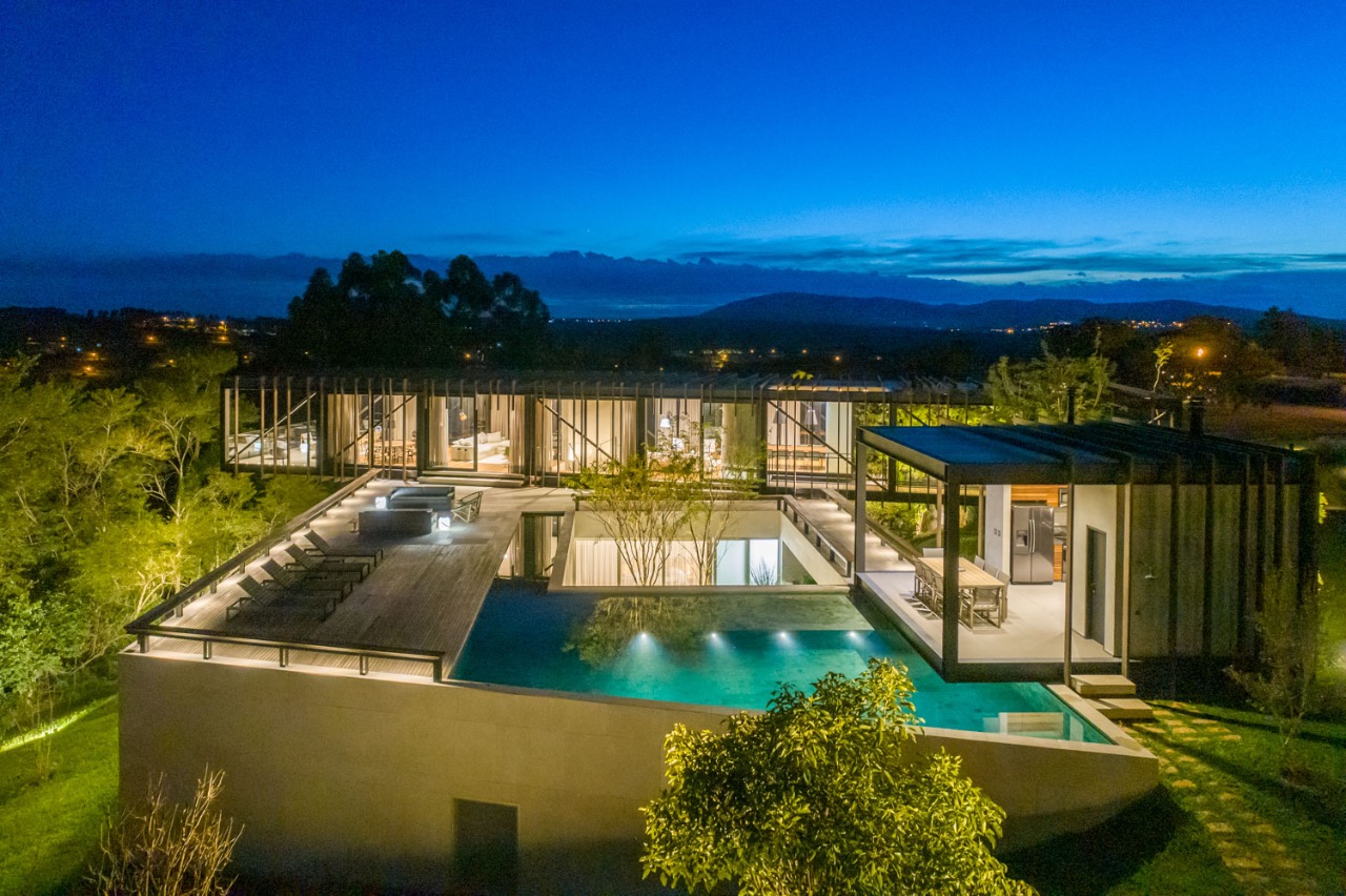 WhatsApp Image 2025-02-06 at 12.55.36 (4).jpeg